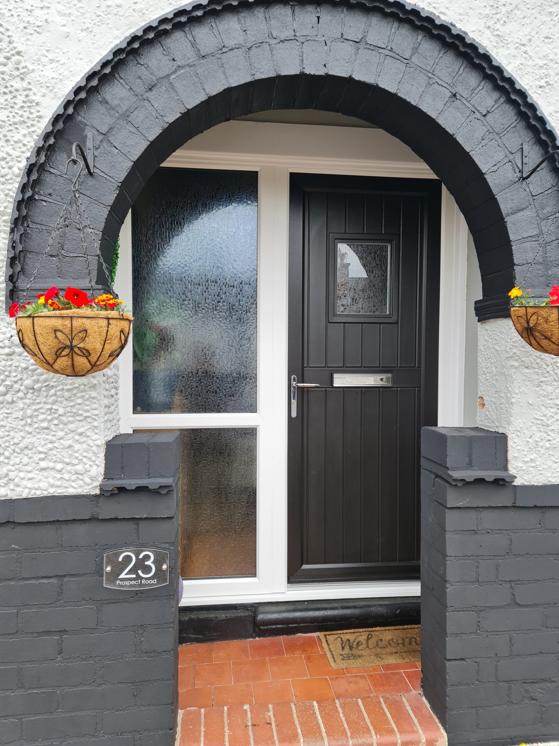 Example of Prime Windows installation work related to stable doors